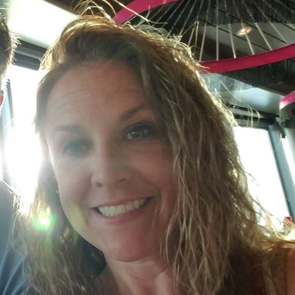 Meet your Posher, Aimee - Picture 1 of 1